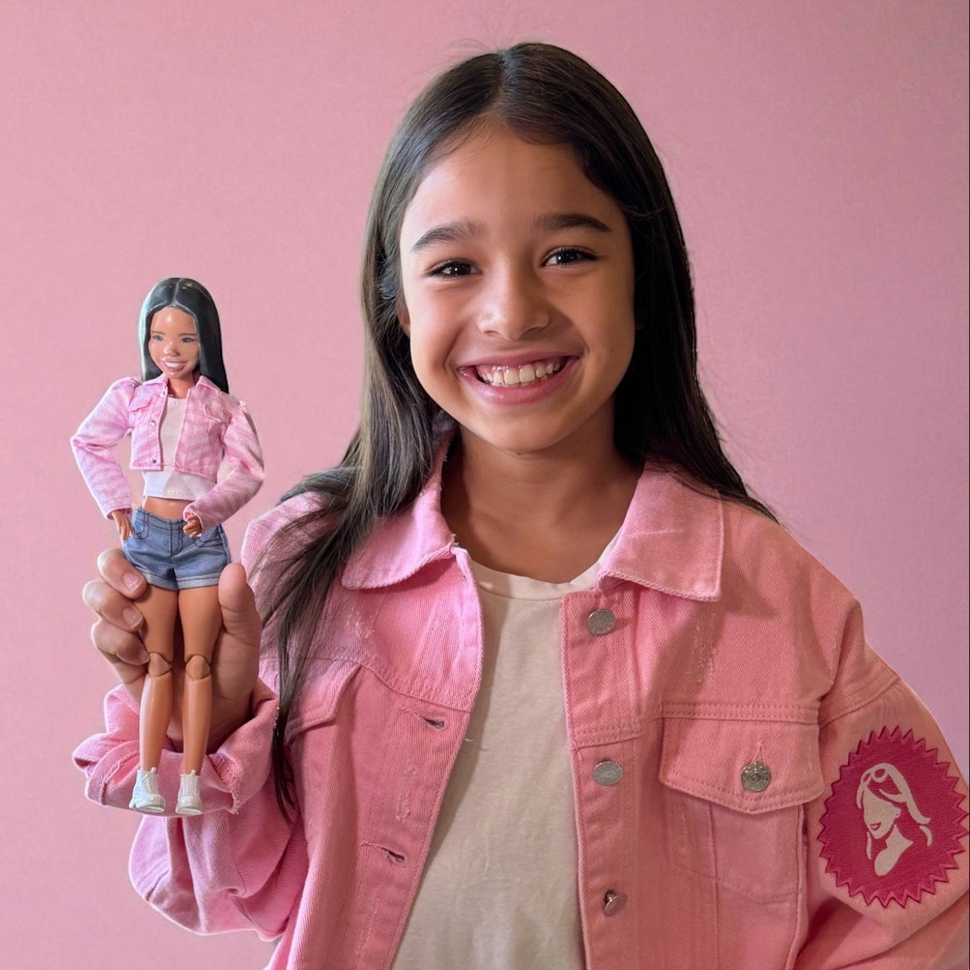 Customize your ReflectMe doll